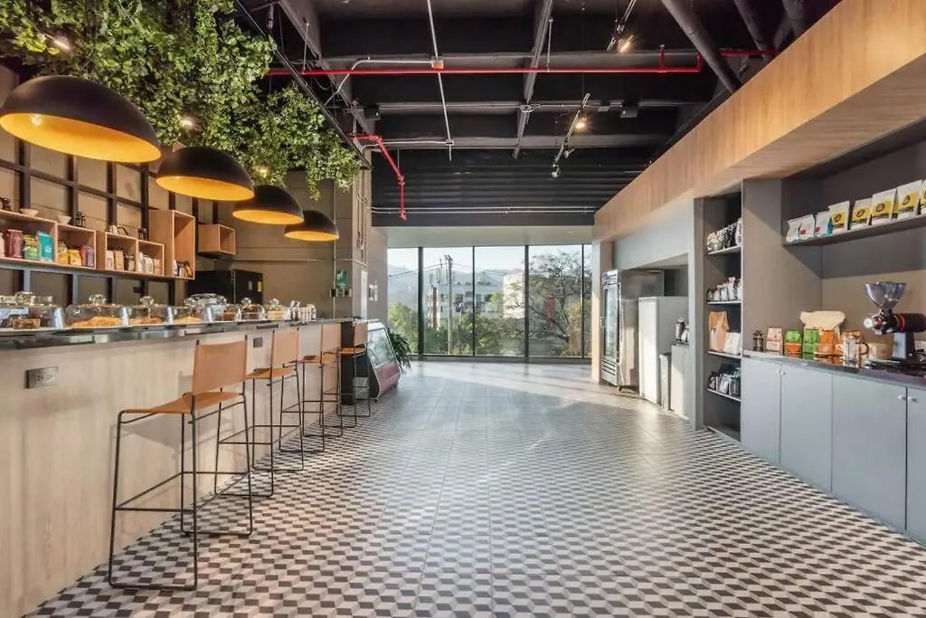 Suite - Go Living & Suites ميديلين